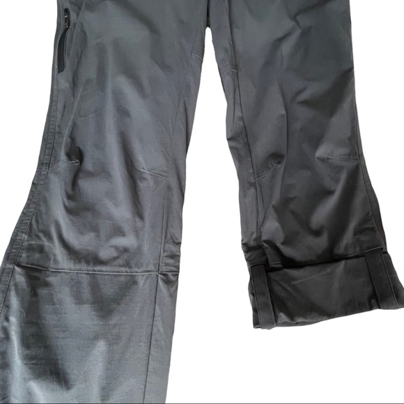 COLUMBIA - Dark gray, active fit, water repellant, adjustable pant legs, size 16 - Picture 7 of 13